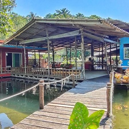 Ta Yai Homestay  Ko Kut ภายนอก รูปภาพ
