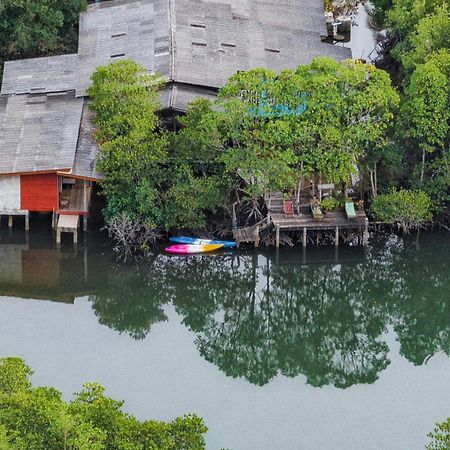 Ta Yai Homestay  Ko Kut ภายนอก รูปภาพ