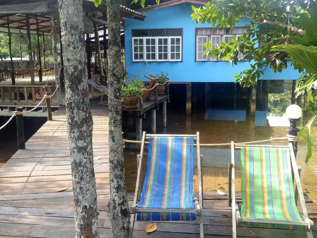 Ta Yai Homestay  Ko Kut ภายนอก รูปภาพ