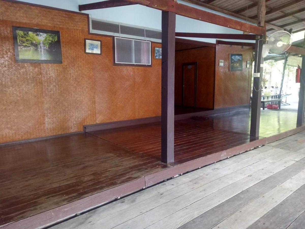 Ta Yai Homestay  Ko Kut ภายนอก รูปภาพ